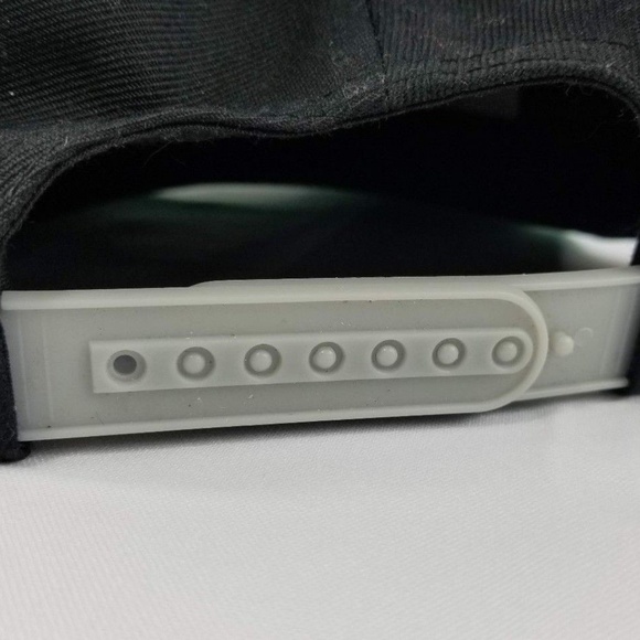 OBEY Propaganda Hat Snap-back Cap - Picture 3 of 5